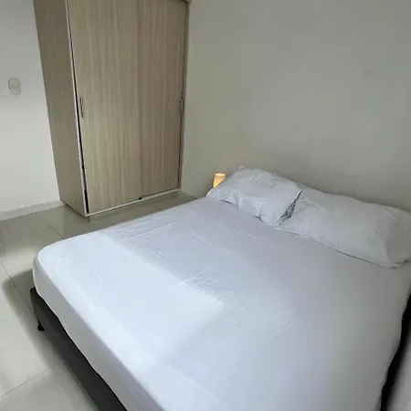 Moderno Y Confortable Apto De 3 Hab Y Psicina Cartagena